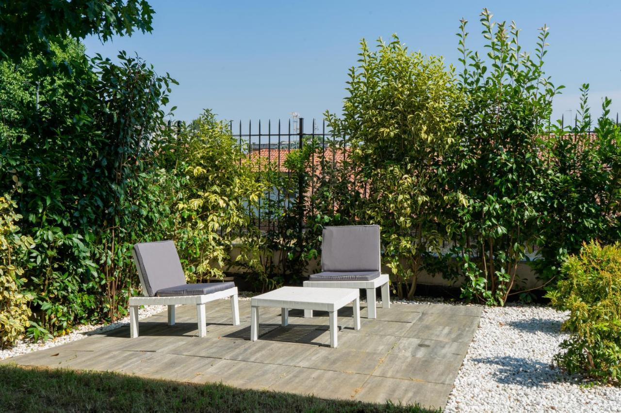 B&B Margante Somma Lombardo Exterior photo